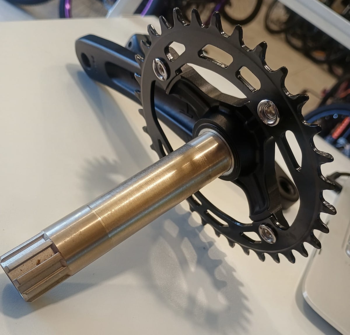 VOLANTE MONOPLATO 34T(S) FRANK ELF BLACK INT4