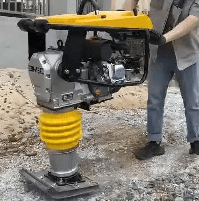 Serv. de compactación con apisonador tipo canguro