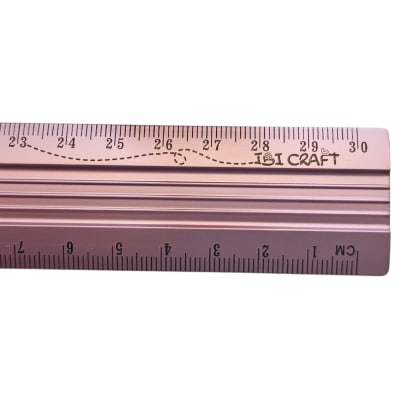 Regla De Aluminio Ibi Craft Para Corte 30cm Rosa