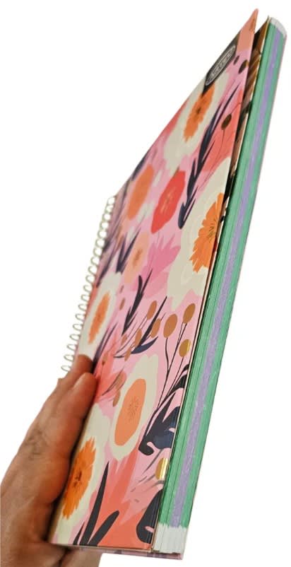 Cuaderno Artel Floral Foil - 150 Hojas Matemáticas 7mm3