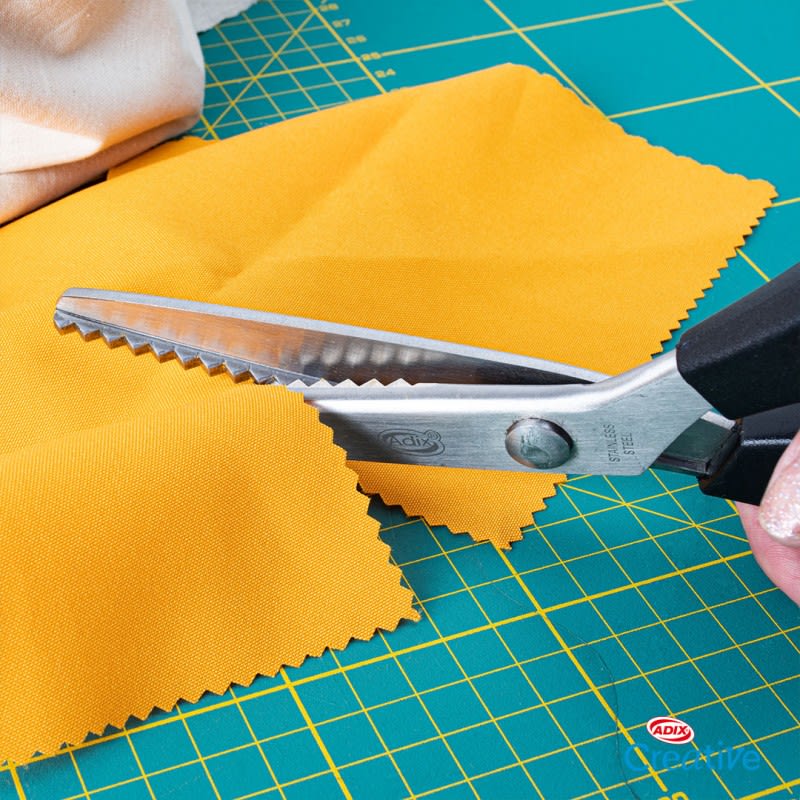 Tijera Corte zigzag 23cm3