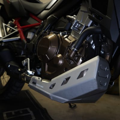 INSTALACION ACCESORIOS CUBRECARTER