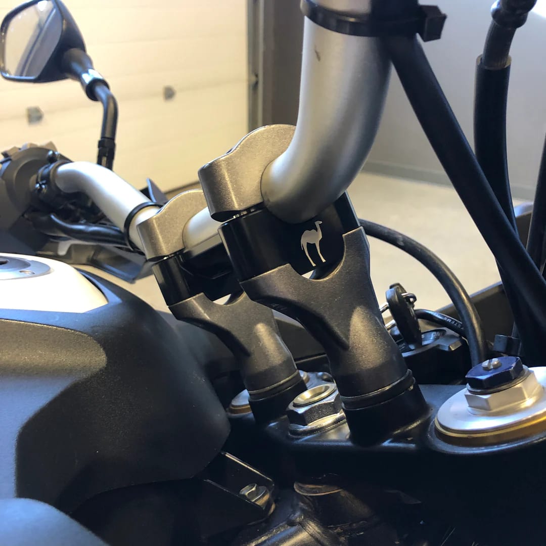 ALZAMANUBRIO AFRICA TWIN2