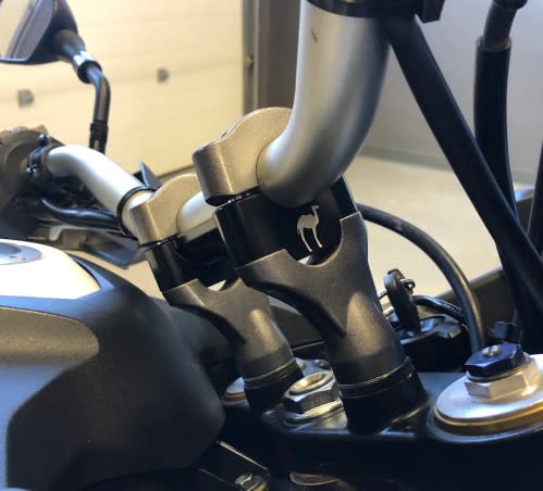 INSTALACION ACCESORIOS - ALZAMANUBRIO1