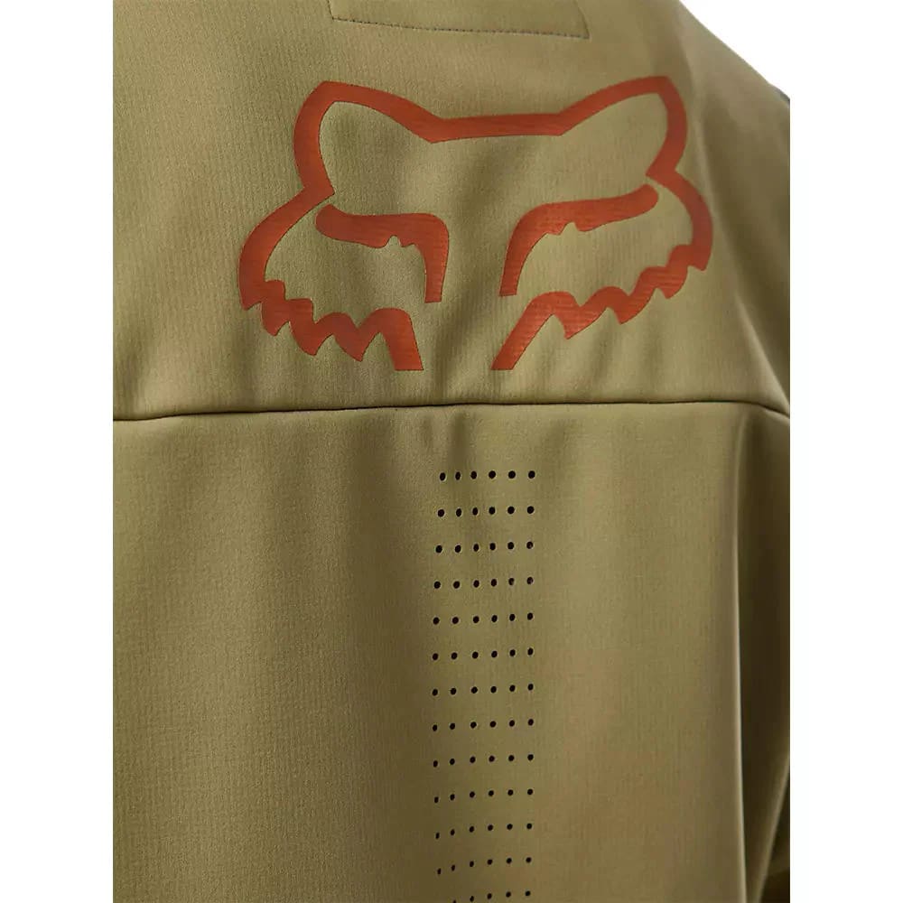 CHAQUETA DEFEND DRIVE WILDBLOCK ZIP BLANCO FOX4