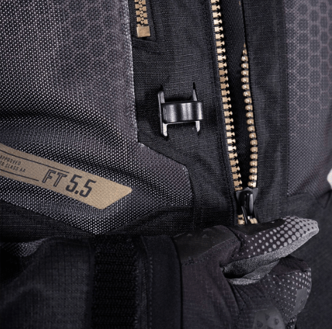 LEATT - CHAQUETA ADV FLOWTOUR 5.5 STEALTH3