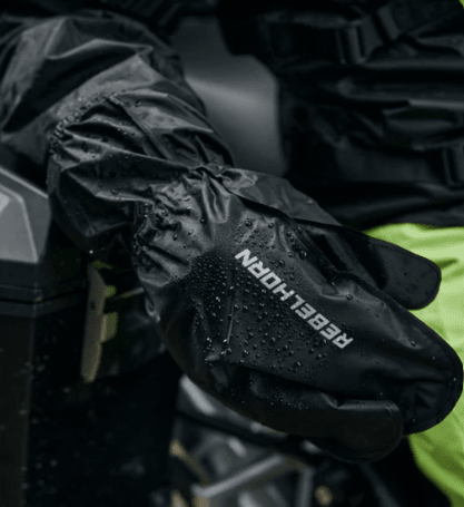 REBELHORN - CUBRE GUANTE BOLT NEGRO2