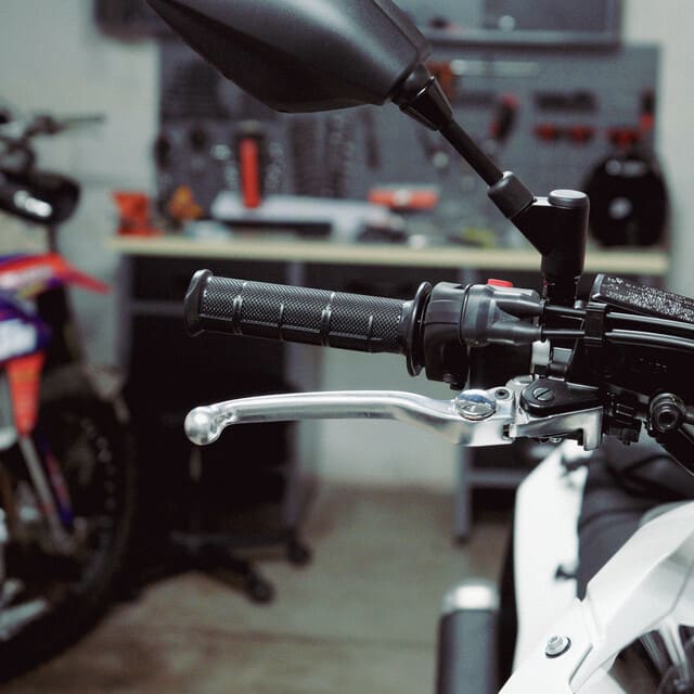 INSTALACION ACCESORIOS PUÑOS1