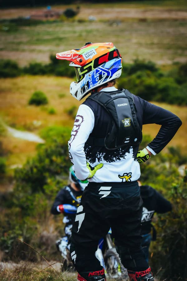 MALETA DE HIDRATACION 1L (PACK S)10