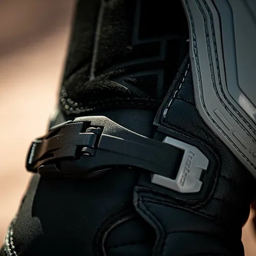 BOTAS MICROFIBRA TECHNICAL5