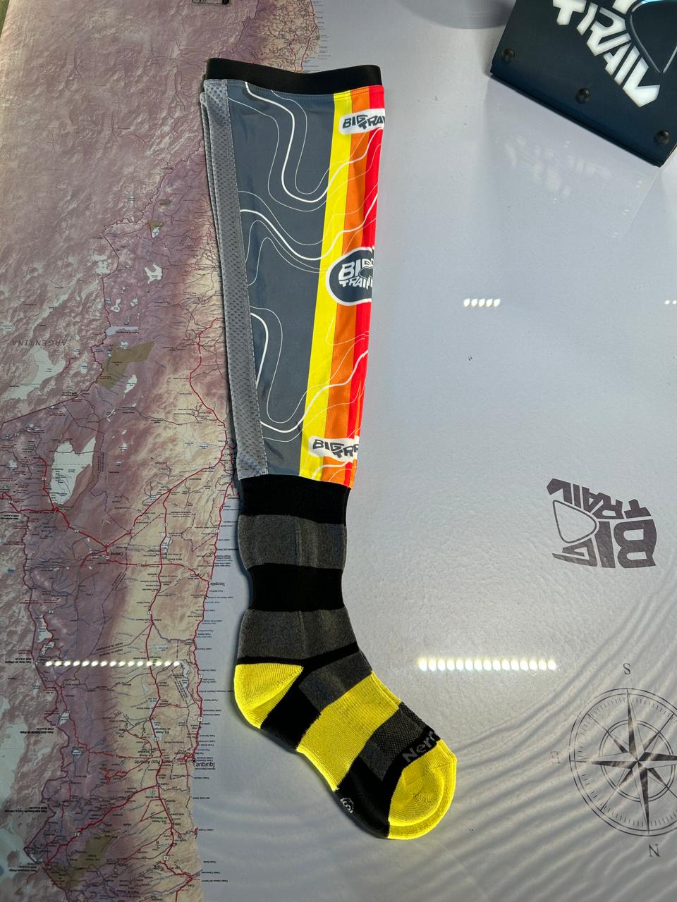 CALCETIN AVENTURA VERTICAL AMARILLO L