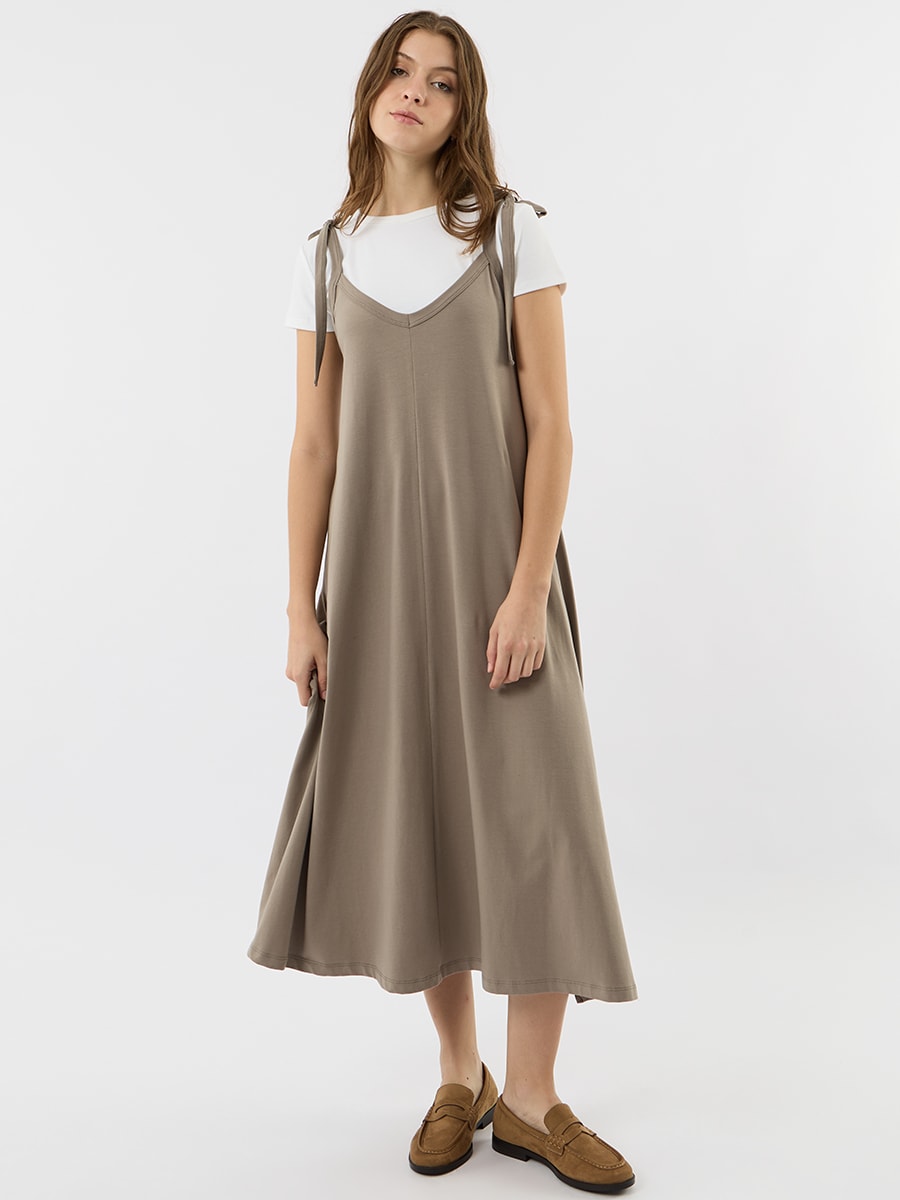 Vestido Básico con Tiras