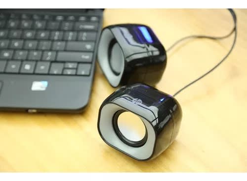 Parlantes PC Multimedia DHE-2111 HP5