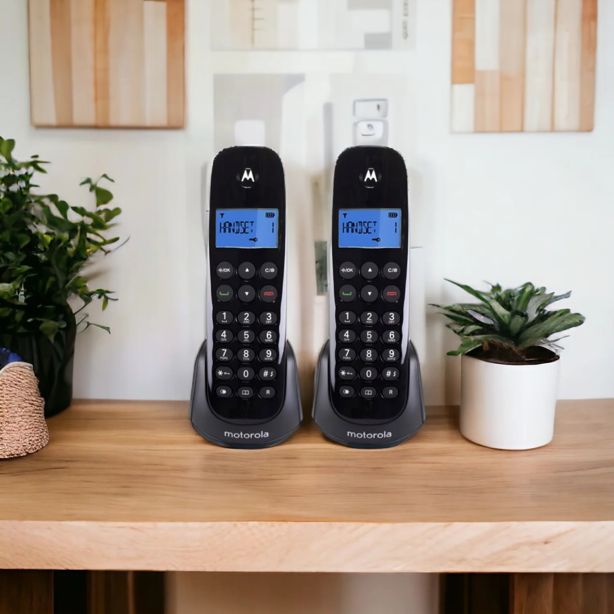 Pack 2 Teléfonos Inalámbricos Digitales M700 Motorola2