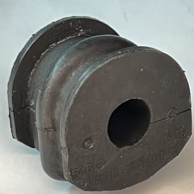 Buje Barra Trasero QASHQAI 2008-2021, Izq/Der