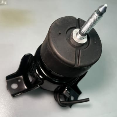 Soporte Motor PATHFINDER (2WD) 2014-2020, Frontal