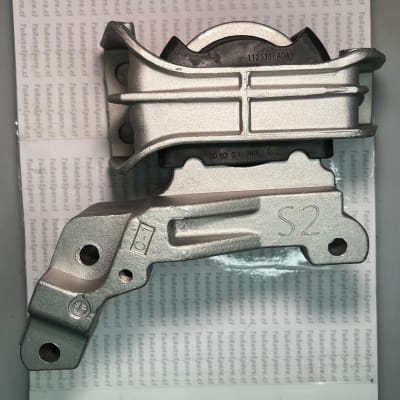 Soporte Motor JUKE (1.6, 6AT) 2012-2018, Derecho