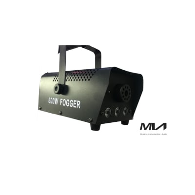 7320 Máquina de humo 600 w con control remoto SEGNO-MIA1