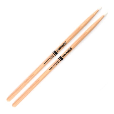 BAQUETA MADERA HICKORY PUNTA NYLON 7A PROMARK TX7AN1