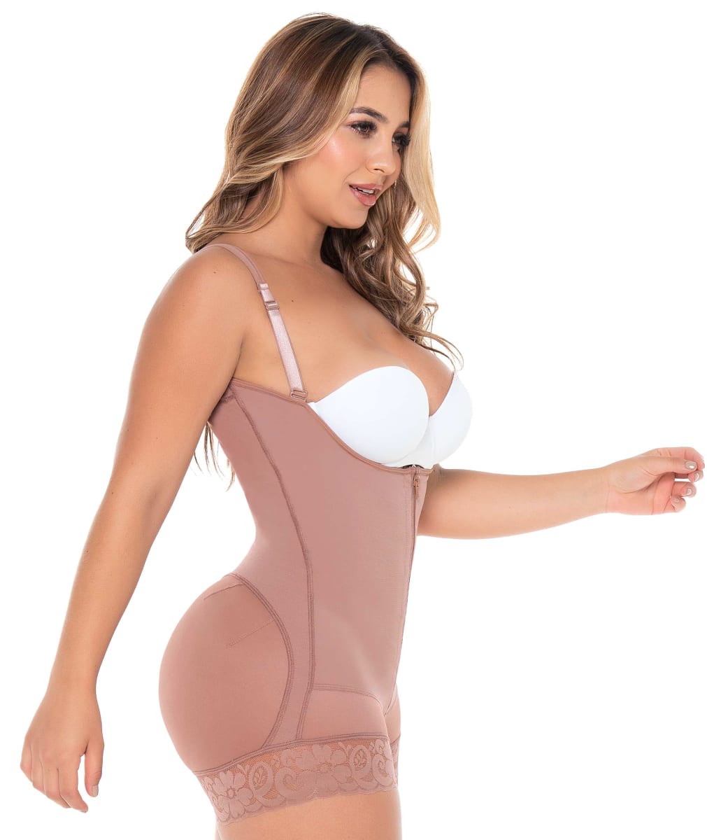 BODY CON ENCAJE2