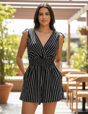 Enterito corto estampado con bolsillos y corte  V para mujer - Pack 3 unidades1