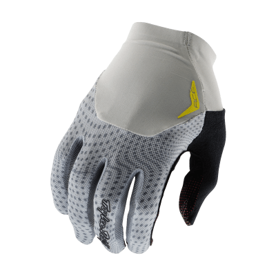 Ace 2.0 Glove Radioscape Mist