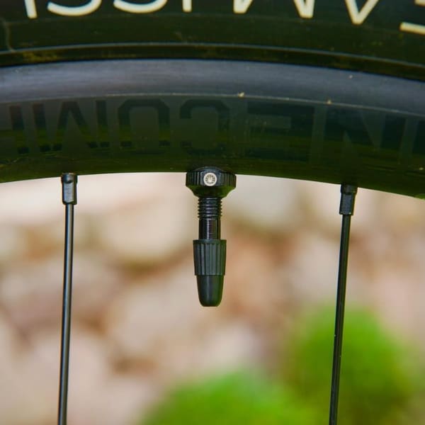 JUEGO DE VALVULAS INSTINCTS 2 VÁLVULAS3