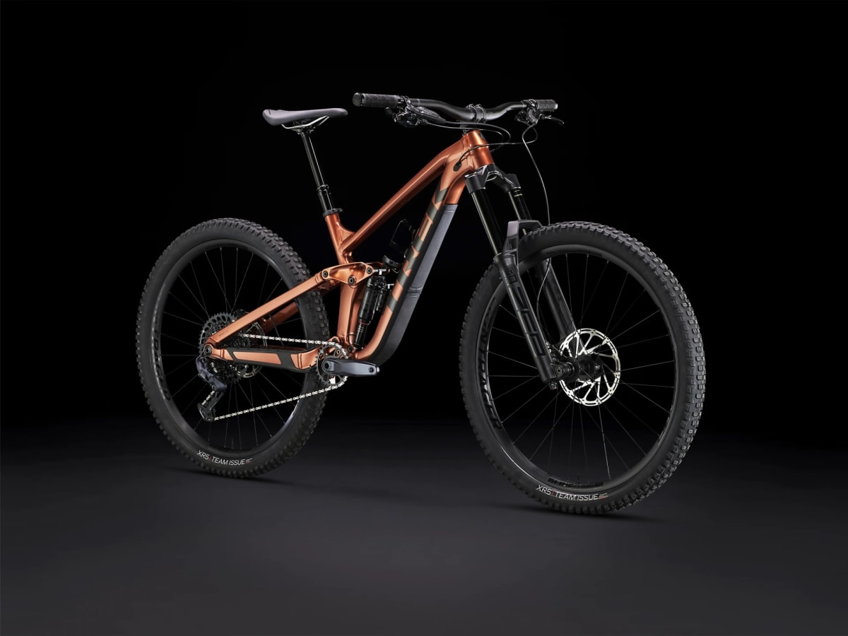 TREK SLASH 83