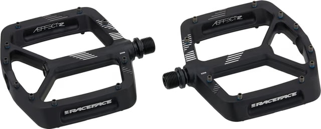 PEDAL PD22AERBLK BLACK RACEFACE4