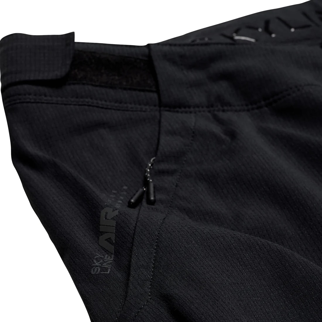 Skyline Air Short Shell Mono Black4
