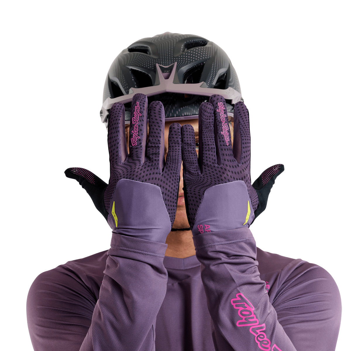 Ace 2.0 Glove Radioscape Deep Purple3