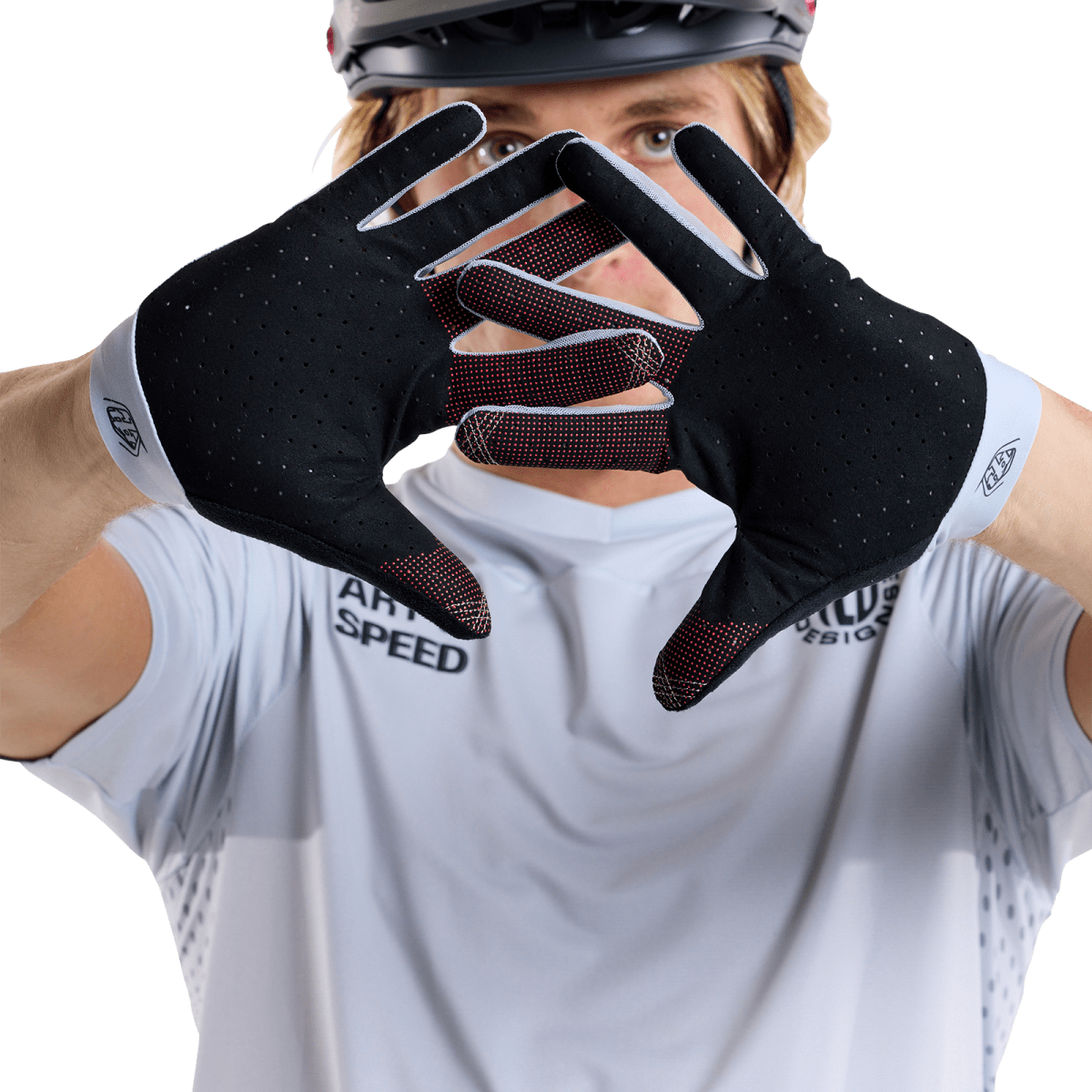 Ace 2.0 Glove Radioscape Mist4