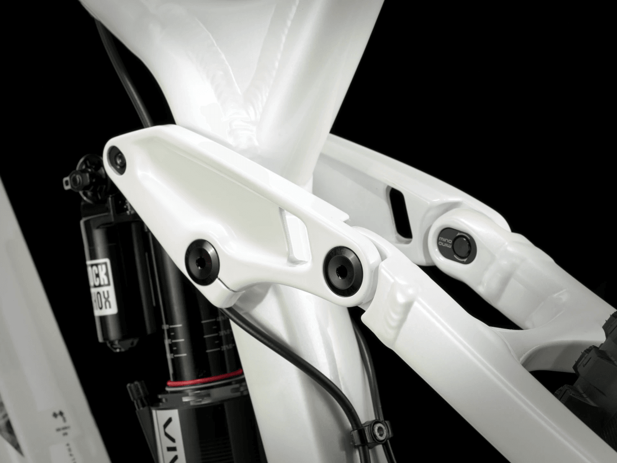 TREK SESSION 09 X0110