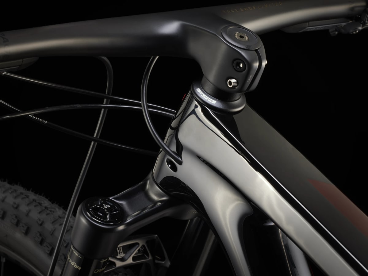 Trek Supercaliber 9.8 GX AXS12