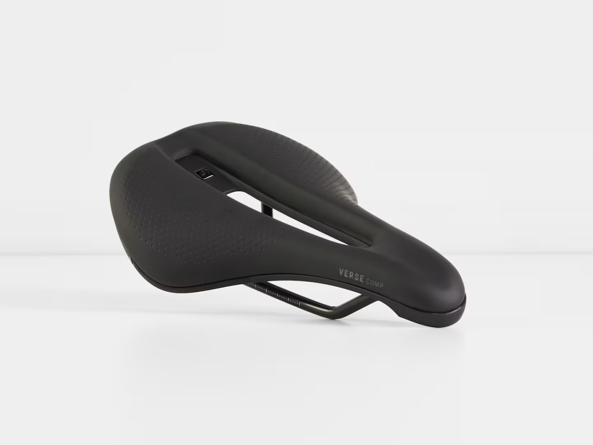 BONTRAGER ASIENTO VERSE SHORT COMP 155MM NEGRO1