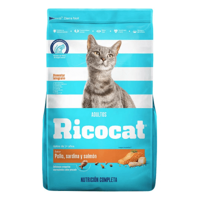 RICOCAT ADULTOS SABOR POLLO, SARDINA Y SALMÓN 1K