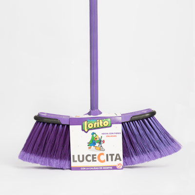 LORITO ESCOBA LUCECITA MANGO FORRADO
