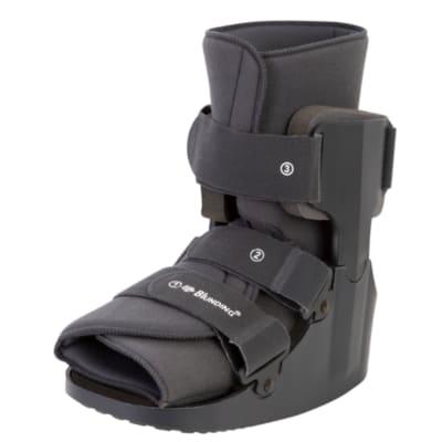 BOTA ORTOPÉDICA CORTA - MARCA BLUNDING