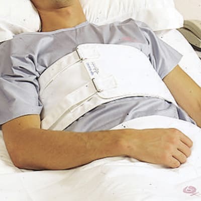 CONTENCION DE PACIENTES CON HEBILLAS