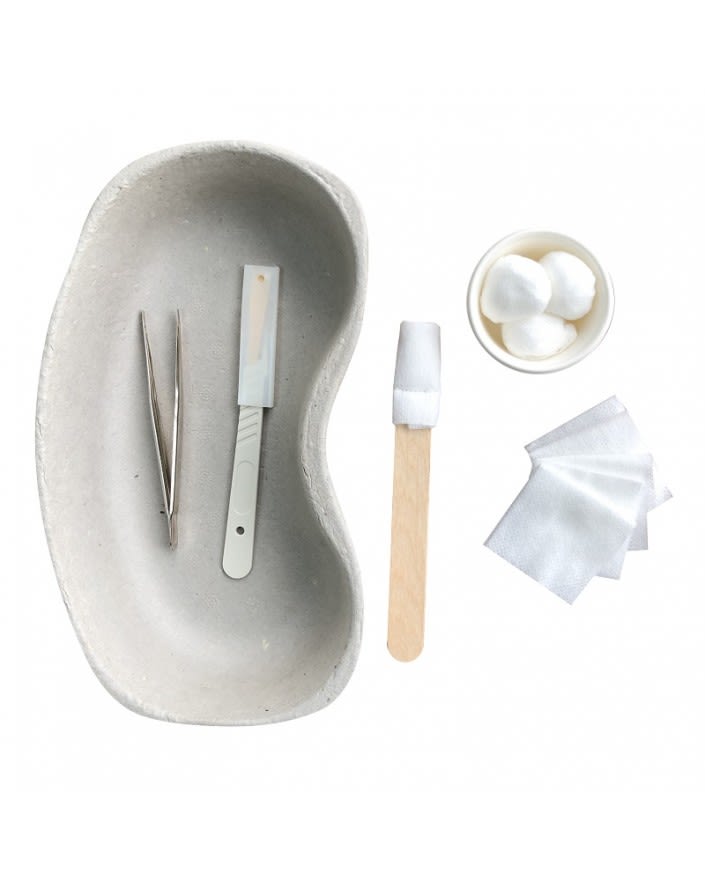 KIT DE SUTURA ESTÉRIL2