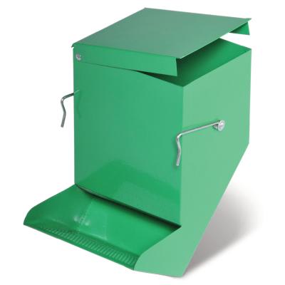 GREEN METAL BIN FEEDER2