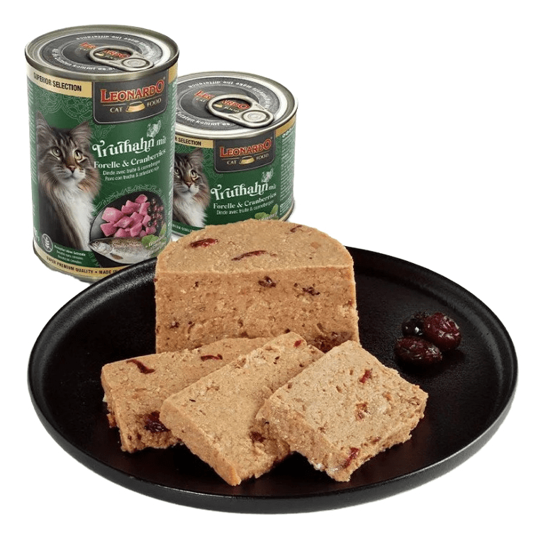 LEONARDO LATA SUPERIOR SELECTION PAVO CON TRUCHA Y ARANDANO 400 GR2