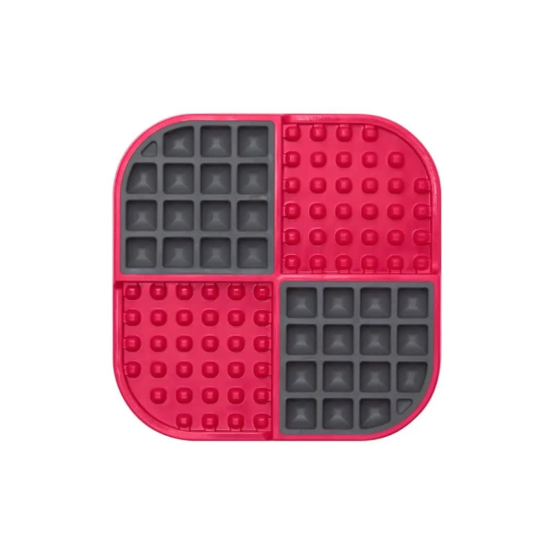 LM SLOMO RED FOR DOG2