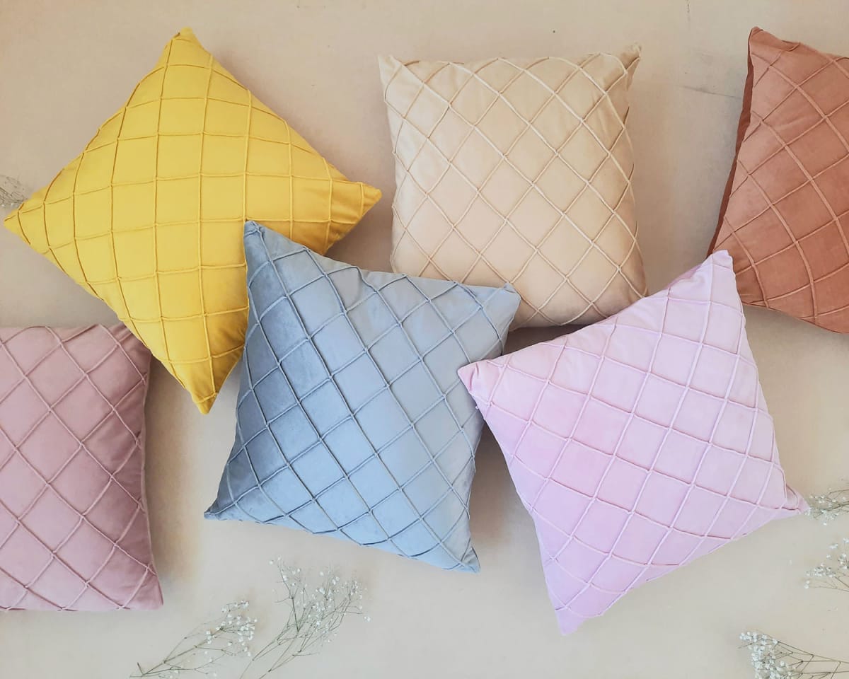 FUNDA FELPA ROMBOS 45X452