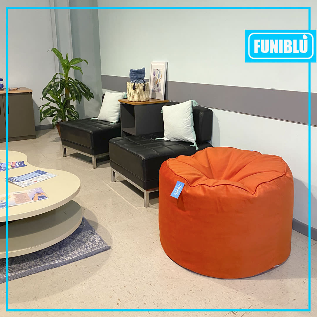 PUFFS PARA SALA DE CONTENCION ESTUDIANTIL — UNIVERSIDAD UDLA4