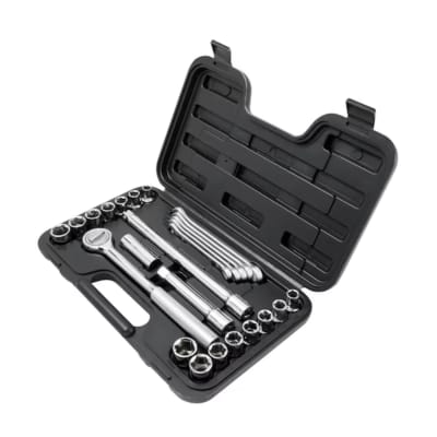 Juego de llaves y dados ½