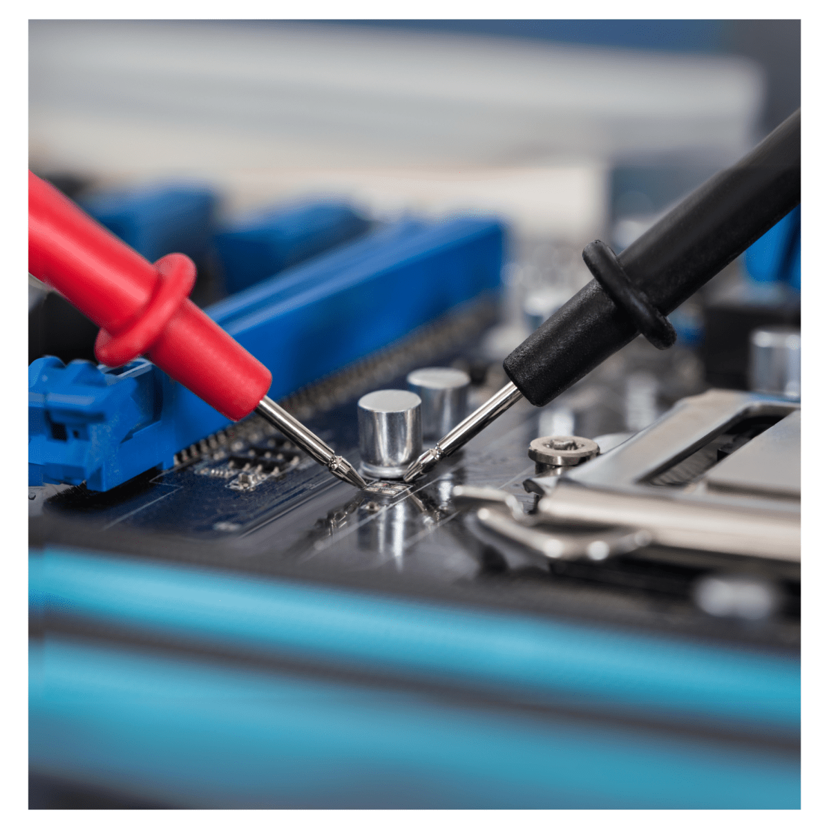 Multímetro digital + probador de corriente Truper10