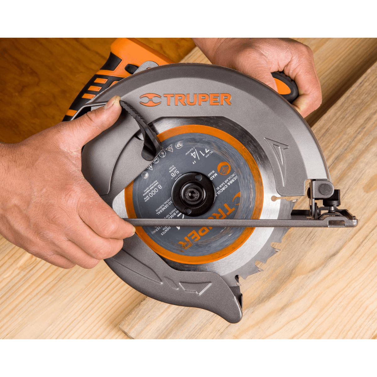 Combo Taladro Percutor 600w + Sierra Circular 1500w y Sierra Caladora 750w5