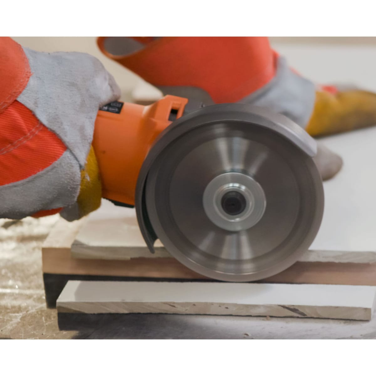 Amoladora Esmeril Angular Ergo Pro 4 ½