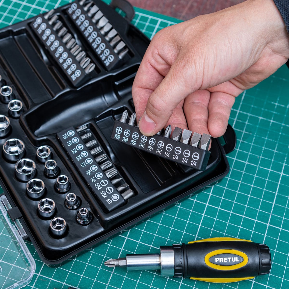 Juego de 81 herramientas mixtas 1/4